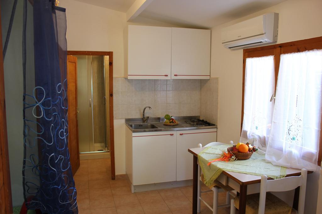 Residence Village Lido Del Gargano Rodi Garganico Zimmer foto